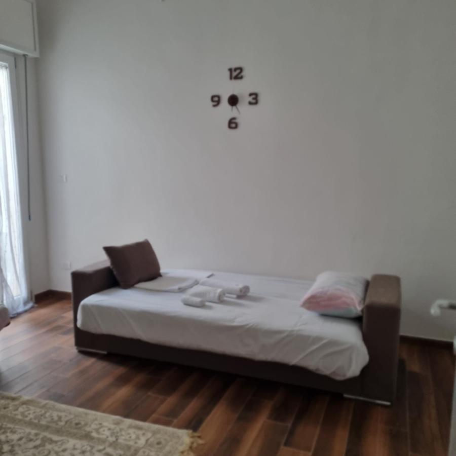Casa Vacanze "Albachiara" Lägenhet Brindisi Exteriör bild
